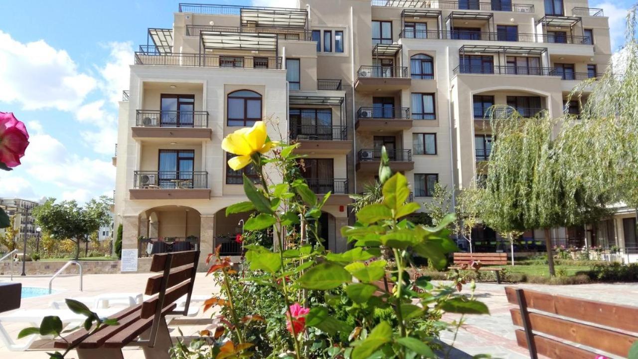 Charming Studio In Sorrento Sole Mare Sveti Vlas Exterior photo